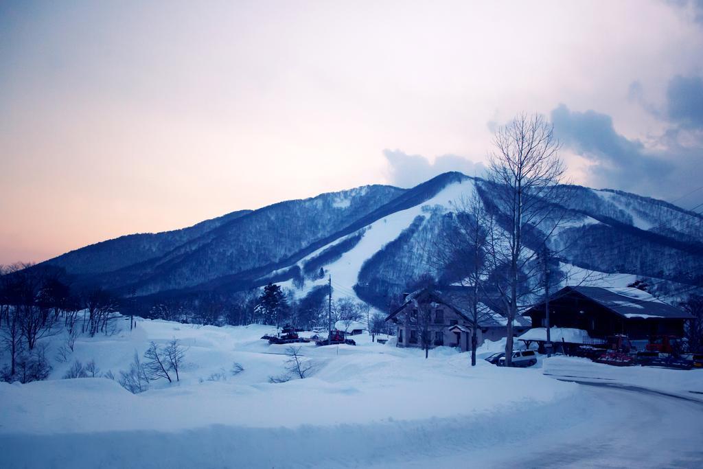 Snowball Chalet At Madarao Mountain Iiyama Exterior photo